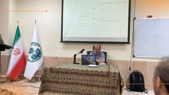 جلسه بازدید علمی دکتر احسان صدق گویا از دانشگاه اصفهان